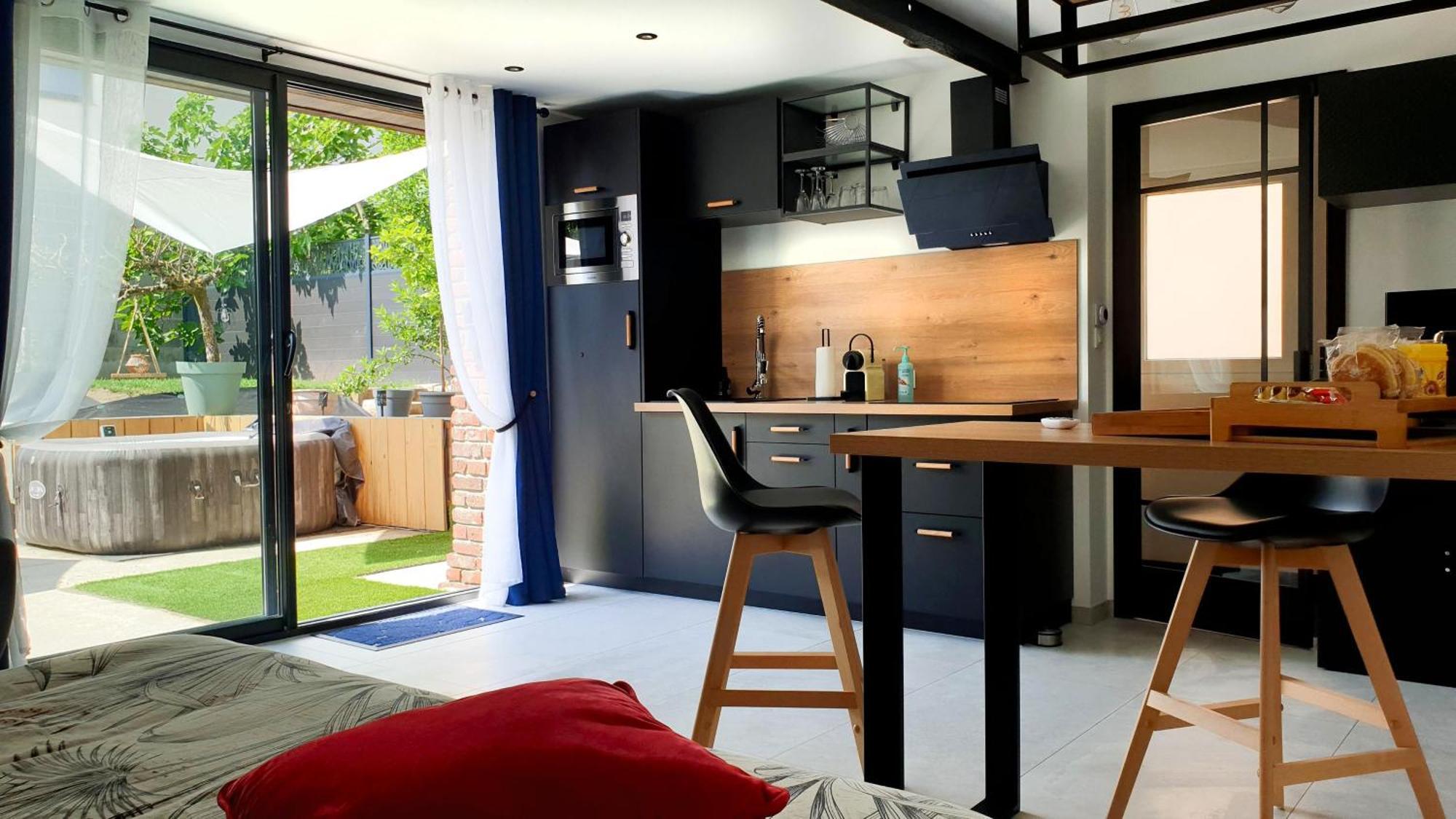 Awoingt Gary Suite - Studio Cosy, Spa Et Jardin Privatif A 4 Min De Cambrai מראה חיצוני תמונה