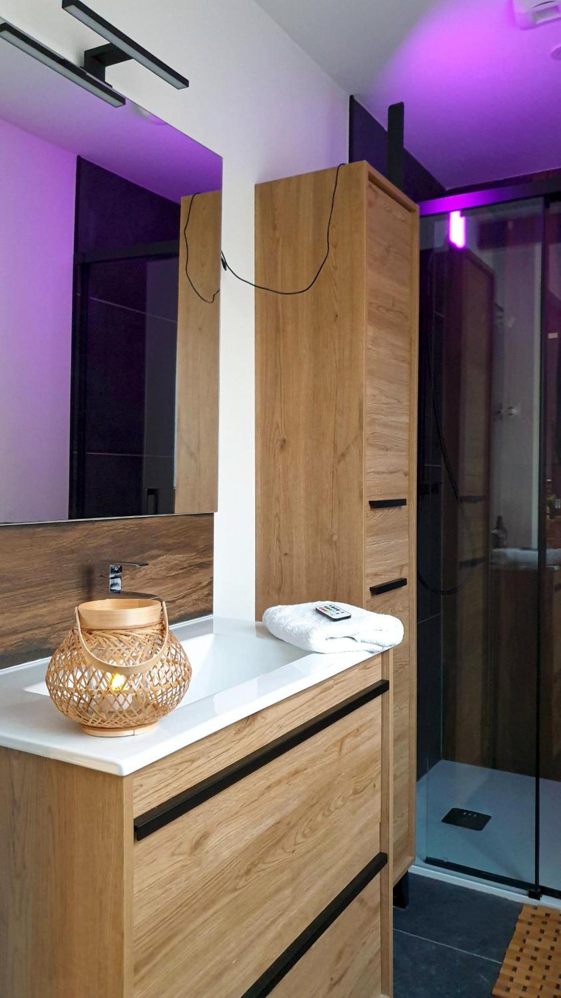 Awoingt Gary Suite - Studio Cosy, Spa Et Jardin Privatif A 4 Min De Cambrai מראה חיצוני תמונה